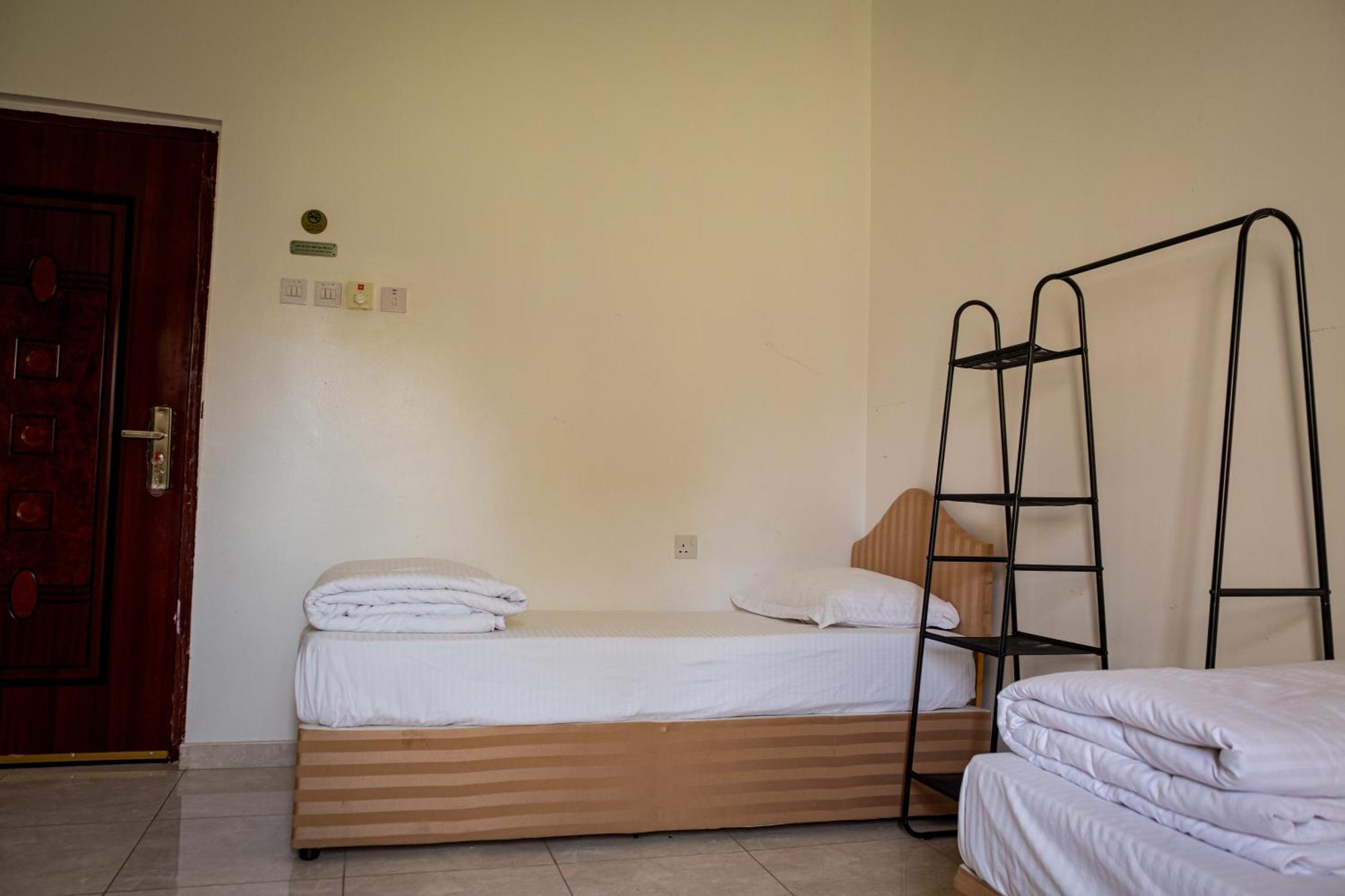 Nima Guest House Назва Экстерьер фото